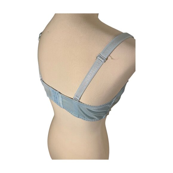 New baby blue Bra 38C with removable/adjustable straps - Picture 3 of 5